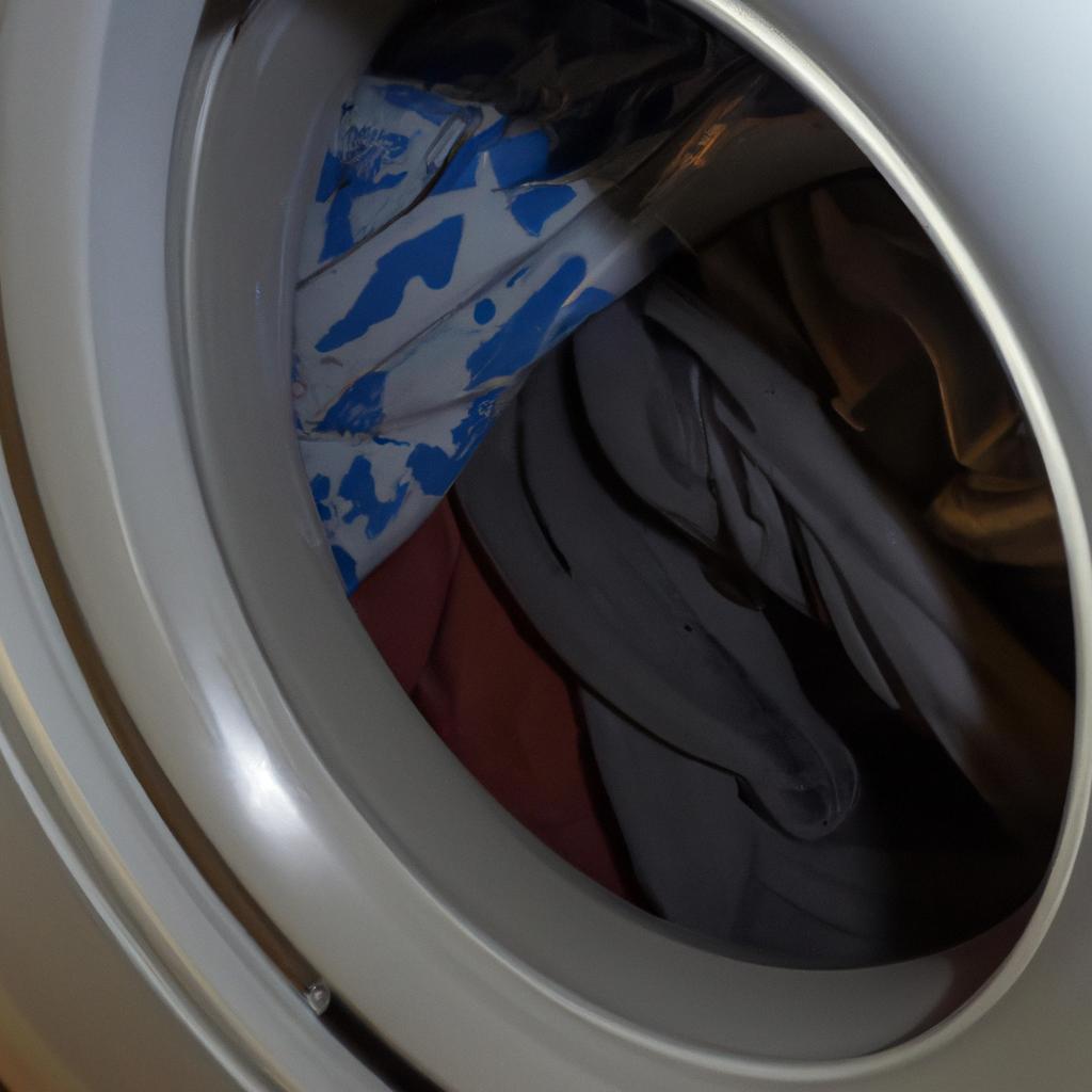 Can You Wash A Tarp In The Washing Machine? (Here’s How!)